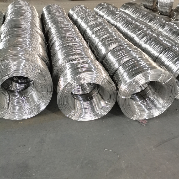 鑫诚铝业 山东济南专业铝材批发商，提供2mm、3mm铝线及螺丝线材